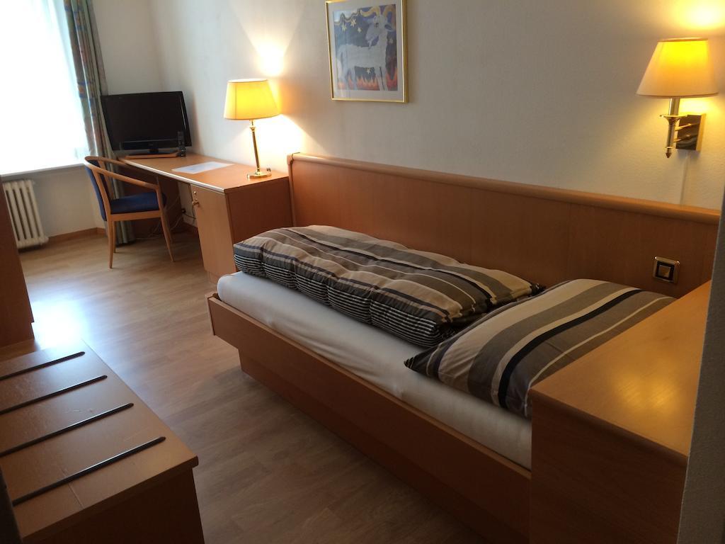 Hotel Schwert Nafels Room photo